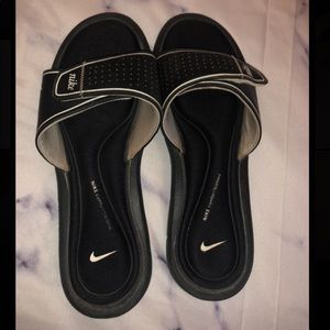 Nike slides